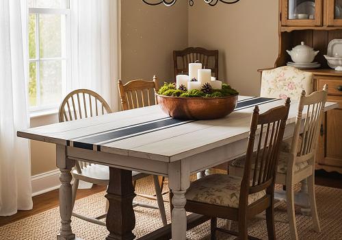 Преображаем интерьер: красим старую деревянную мебель