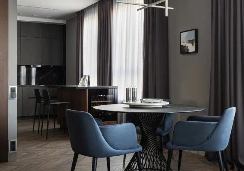 Дизайн интерьера лофт в черно-серых цветах