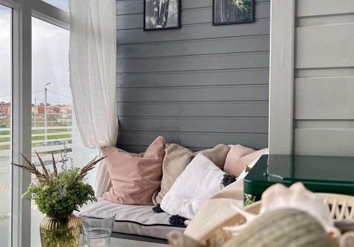 Уютный уголок на балконе своими руками